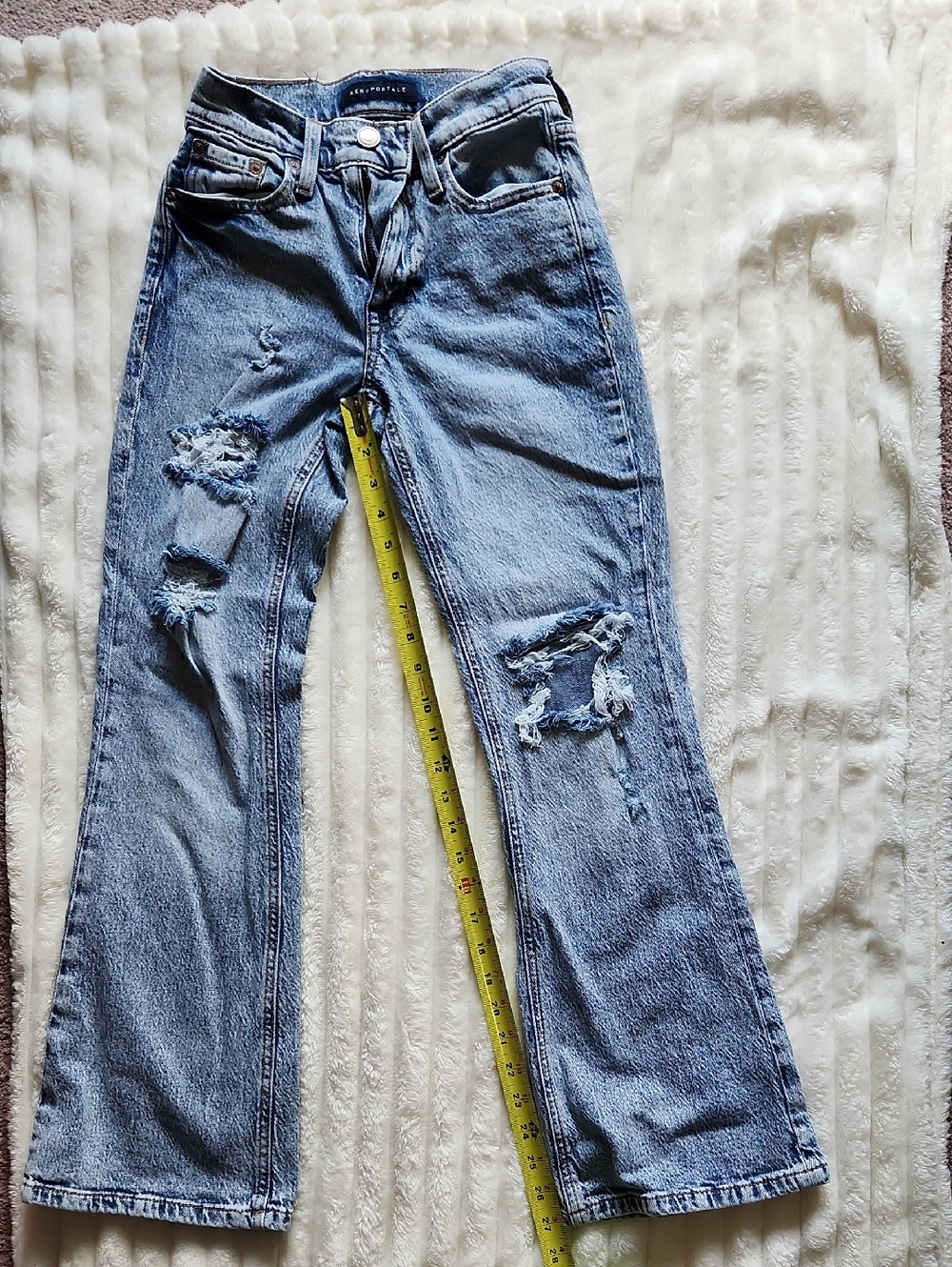 Aeropostale Light Blue Distressed Flare Jeans - Picture 4 of 6